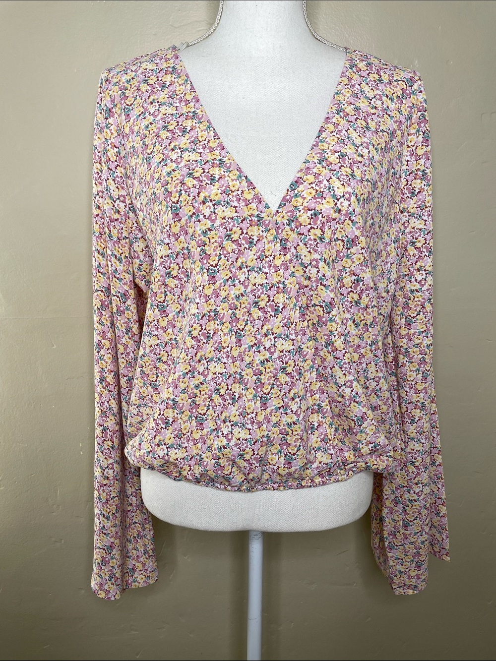 SADIE & SAGE Pink & Yellow Ditsy Prink Cottage Core Bell Sleeve Blouse NWT XL